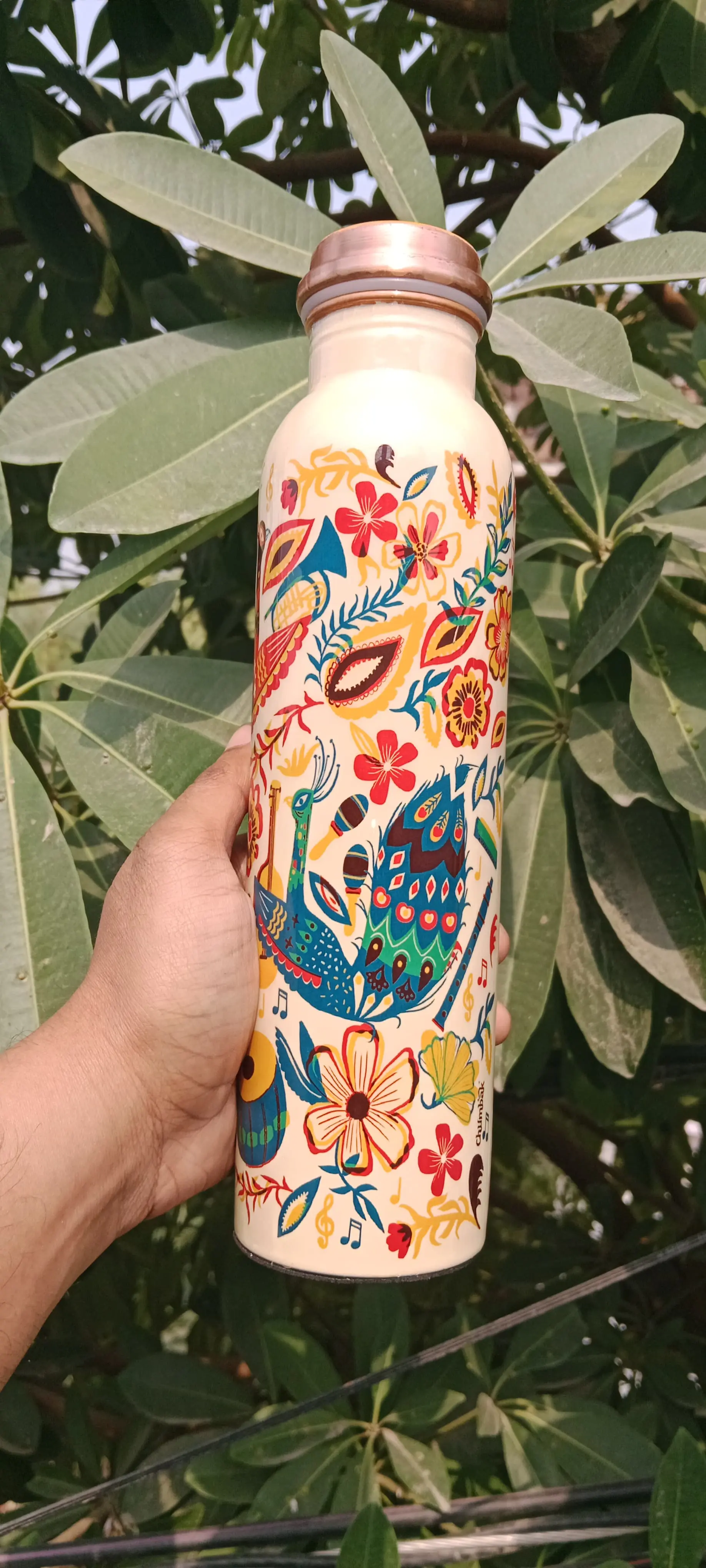bdccaeec-1d72-4c9c-acfb-dc83ca851cf9-PrintedYellowCopperBottle3.webp